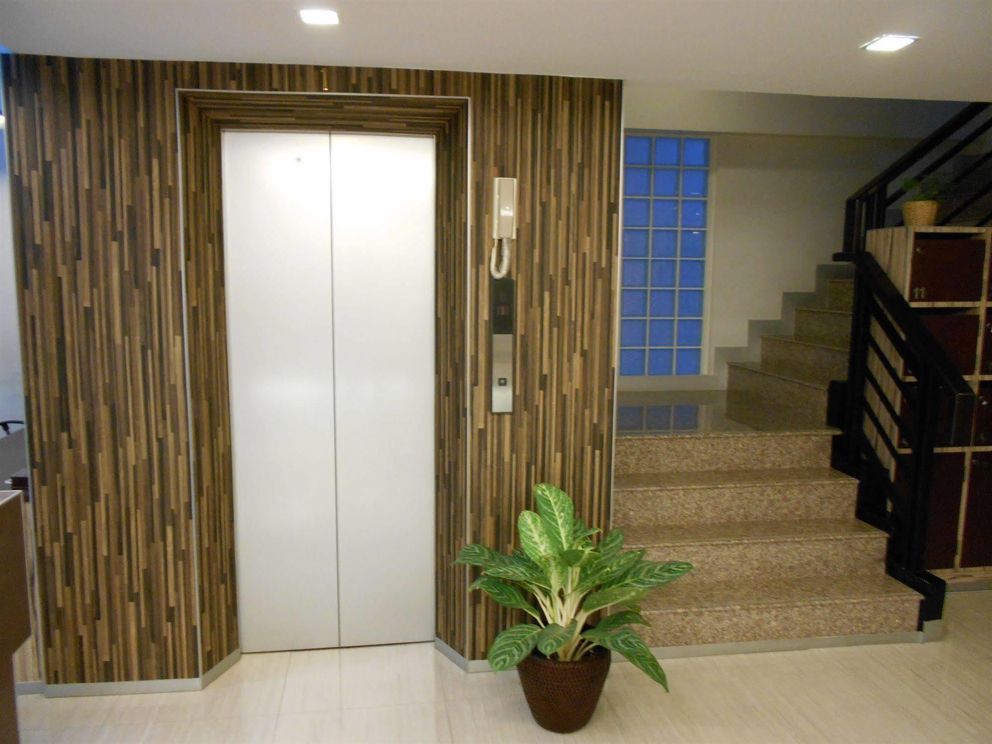 Bb Boutique Mansion Hotel Bangkok Kültér fotó